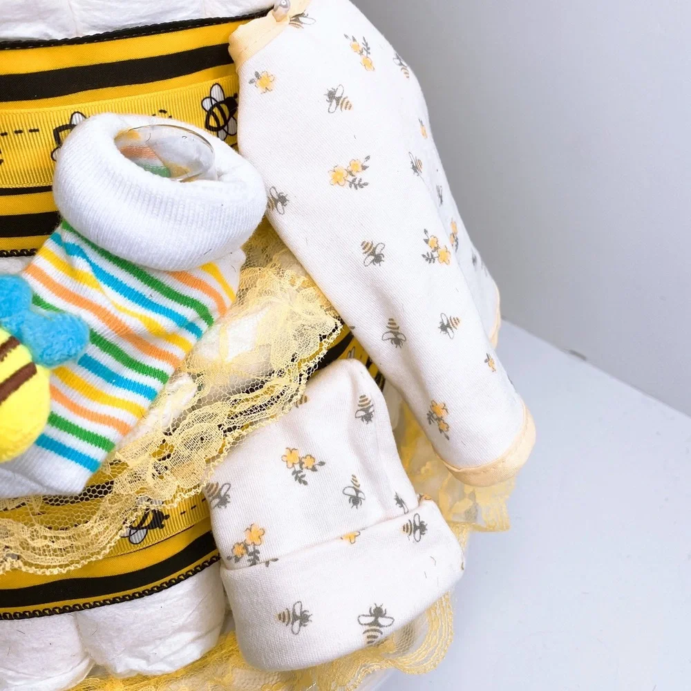 Bee Diaper Cake, Bee Baby Shower Gift